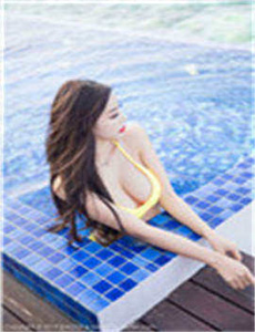 粉嫩的女同事24p